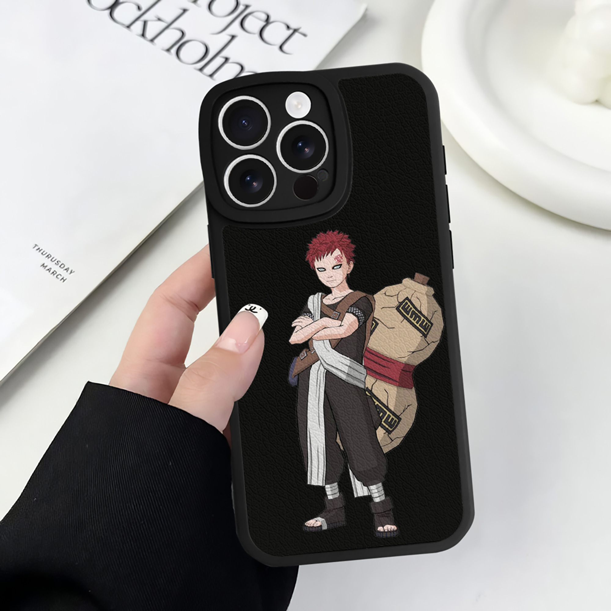 （画像用） NARUTO -ナルト- ガアラ Gaara 【iPhone 16シリーズ対応】シリコンスマホケース（レザー調） 材質：シリコン